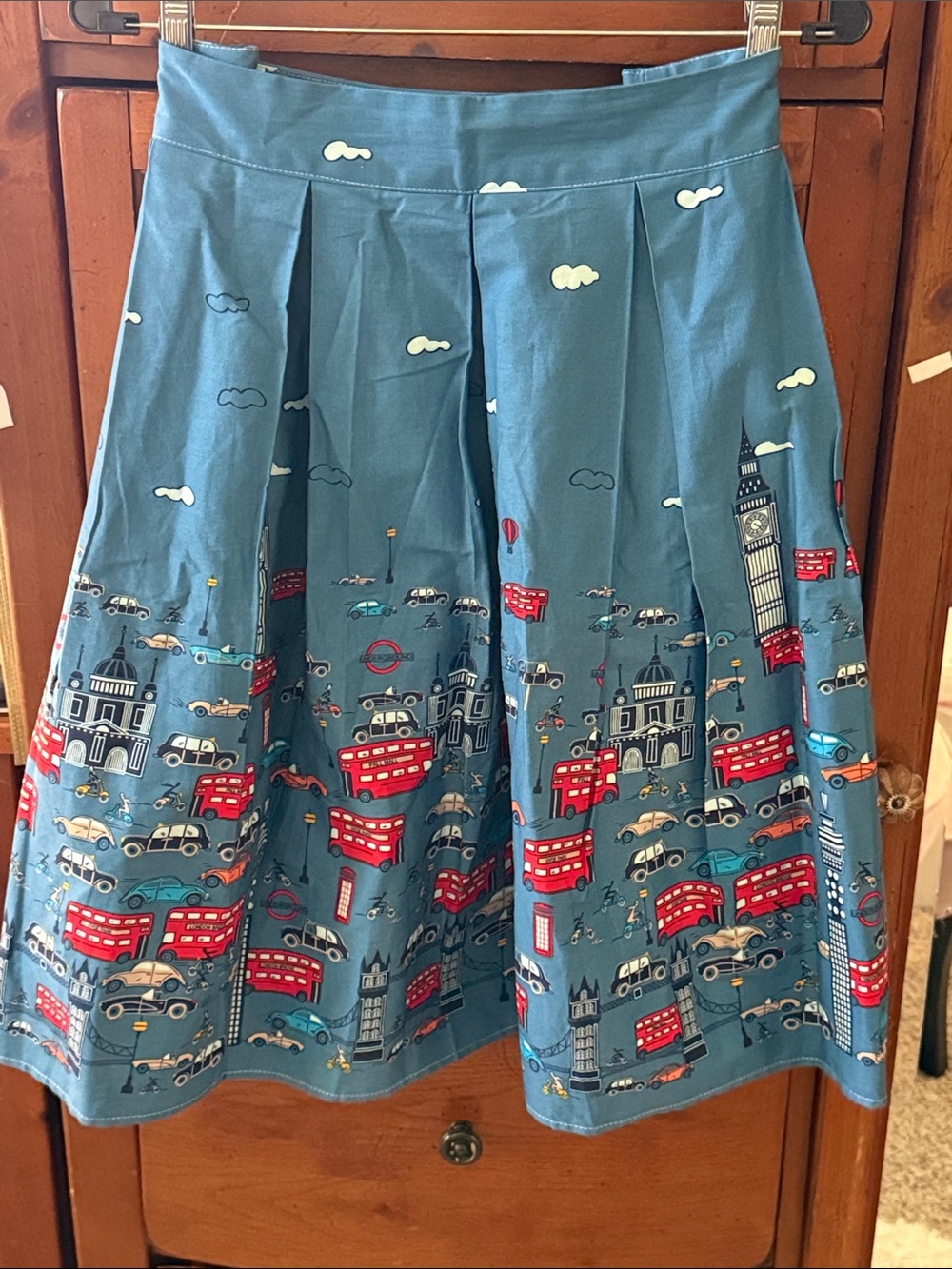 NWTS XXL Blue London Print Pleated Midi Skirt